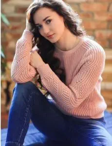 Elite escort service in Paranda for home and hotel visits